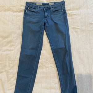 Women’s AG classic skinny jeans! Size 26